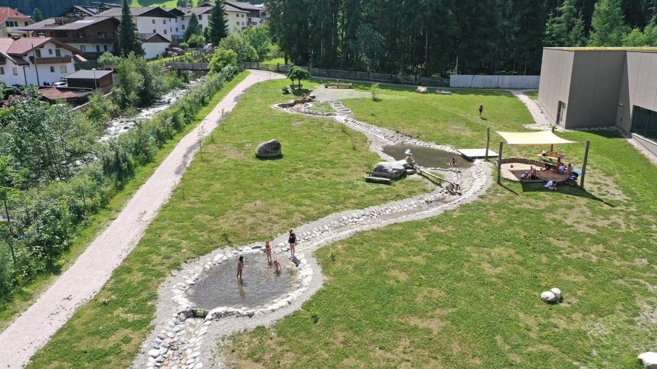 Ahrn Natur Apartment Lutago Luaran gambar